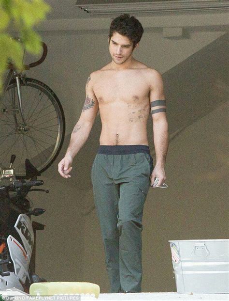 Shirtlessomg Stop Omfg Hotttiiieieiei Tyler Posey Teen Wolf Wolf