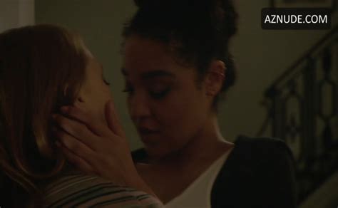 Aisha Dee Alex Paxton Beesley Lesbian Scene In The Bold Type Aznude