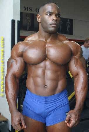 The deadlift remains one of the most popular bodybuilding exercises of all time. Johnnie Jackson Bodybuilder Workout Routine