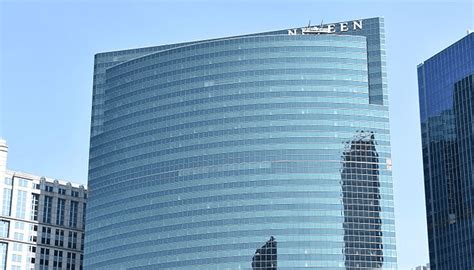 Nuveen Real Estate Raises 660m For Us Cities Industrial Fund