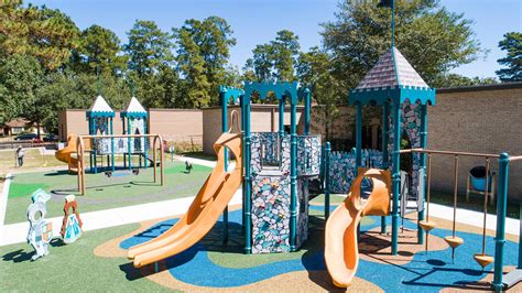 Woodland Hills Elementary - Castle-themed School Playground