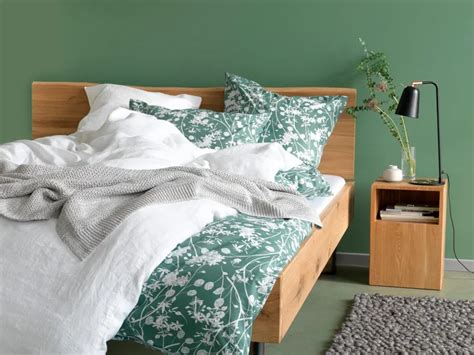 Bettdecken und weitere bettwaren günstig online kaufen bei möbel, description: LAMBERT Bett bequem online bestellen | Bett, Massiv bett ...