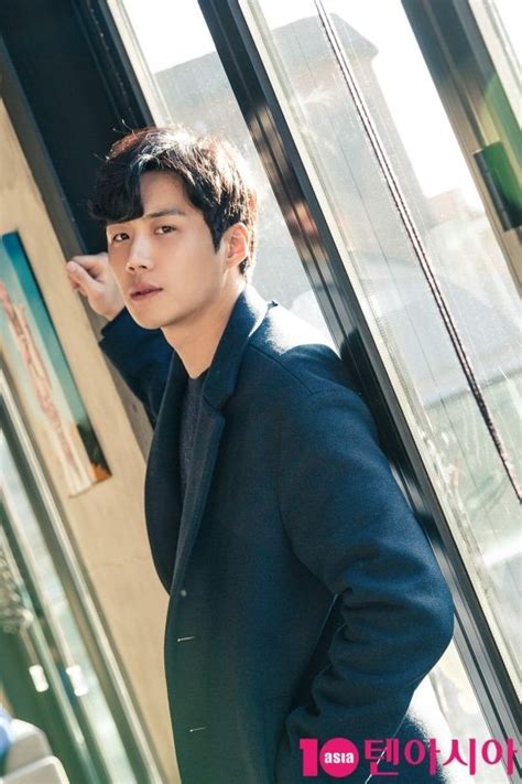 Dramacool will always be the first to have the episode so please bookmark and add us on facebook for update!!! "2 Days 1 Night" Seals New Cast Members For Its 4th Season