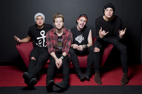 5 Seconds Of Summer 5 Seconds Of Summer Wallpaper 38986737 Fanpop