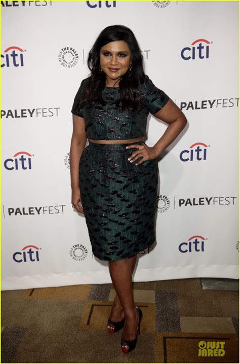 Mindy Kaling Bares Midriff For Mindy Project Paleyfest Panel Photo 3078690 Mindy Kaling