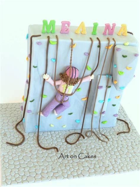 Having a climbing wall in your bedroom is cool but having a climbing wall that leads somewhere (to the next floor, actually) is way cooler. Climbing Wall Cake | Pasteles decorados con fondant ...