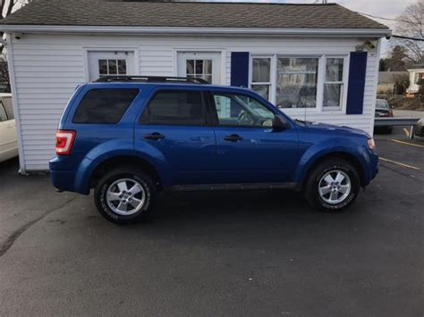 Used 2011 Ford Escape 4wd 4dr Xlt Sport Utility Near Woonsocket 181188