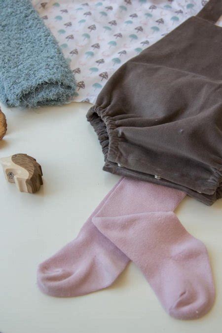 Diesmal ist es eine latzhose. Freebook Baby Latzhose Schnittmuster Kostenlos