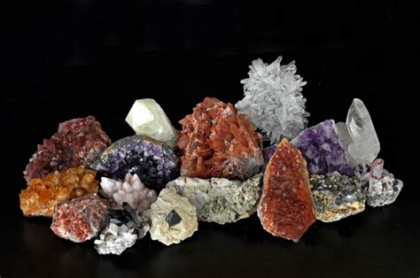 Mini Collection Of Mixed Minerals 12×5 Cm 2462 G 16 Catawiki