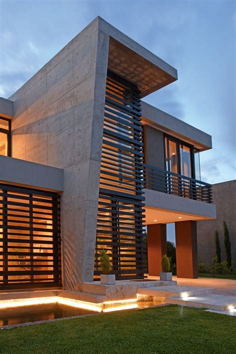 Rumah dengan halaman tengah adalah jenis rumah yang paling sering digambarkan dalam karya seni han. Gambar Rumah Atap Datar - Desain.id