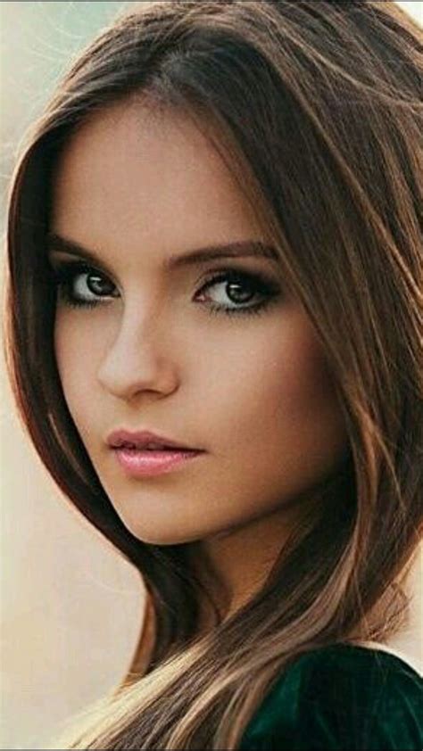 Her Gorgeous Face Is Just Amazing Beautiful Girl Face Brunette