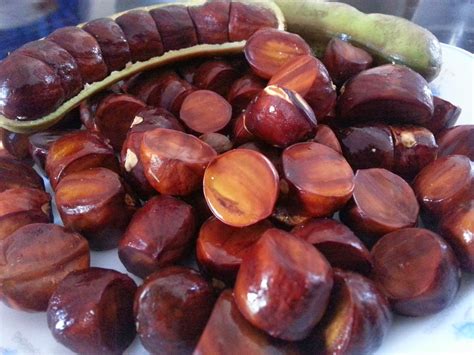 Read reviews from world's largest community for readers. NUR QASEH: Buah Kerdas