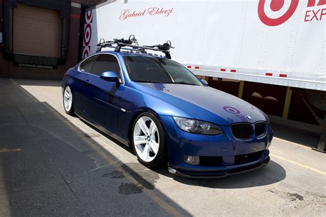 We also have a 14 day money back policy so if you purchase this rack and. Illinois: OEM BMW 3-series roof rack w/ 2 BMW bike mounts