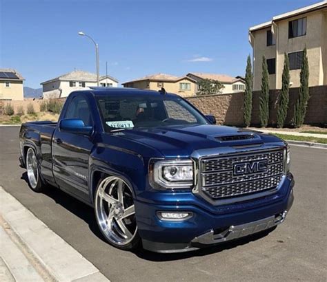 Pin by Junior on Dropped Sierra's | New chevy truck, Chevy trucks ...