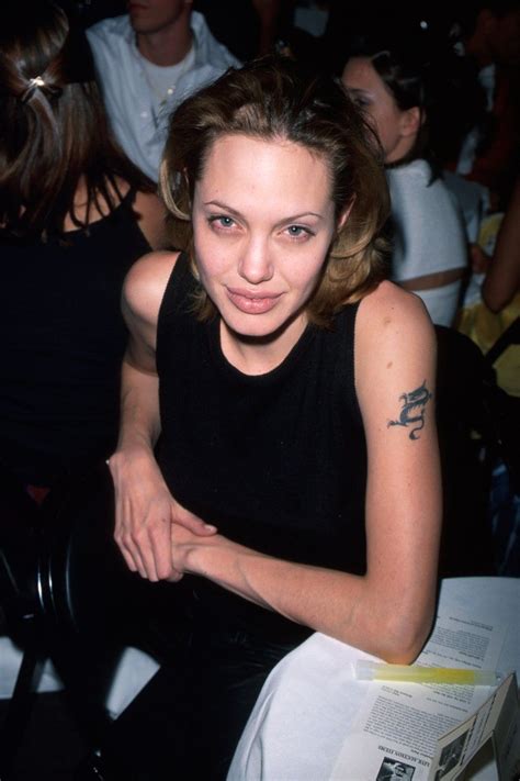 15 Times Angelina Jolie Mixed Gothic With Hollywood Glamour In The 90s