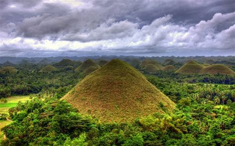 28 Photos From Most Unusual Landscapes Around The World