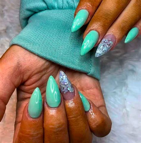 Mint Green Nails Ideas Color:as show in the pictures.