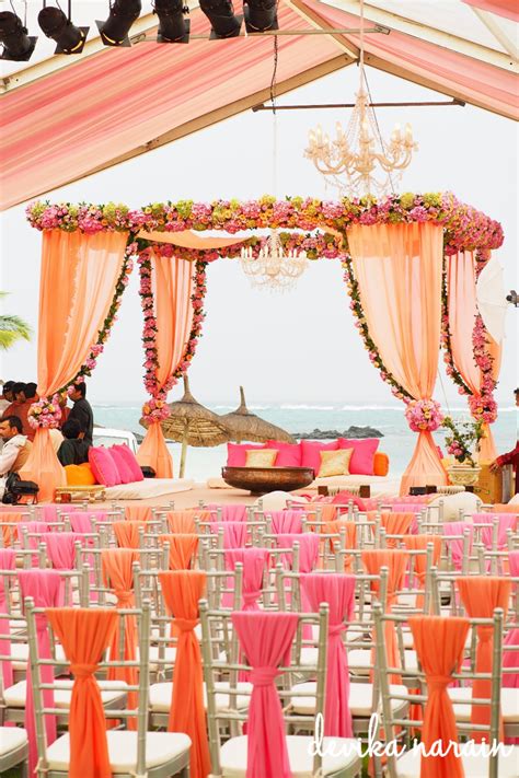 Decorations in indian weddings have surpassed the typical standards of simple hanging or scrunched up drapes and cliched floral arrangements a long from amping up even the tiniest of elements of the decor to centering it around a set theme entirely, simple indian wedding decoration ideas have. The Most Memorable Mandaps from 2015 Real Weddings | WedMeGood