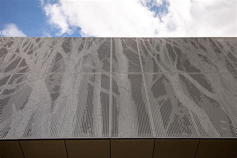 Hendrick Perforated Metal Imaging Good Hope Comm Center Facade