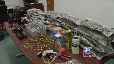 drug bust nets haul of drugs guns in del 6abc philadelphia