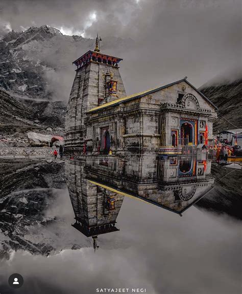 Use them in commercial designs under lifetime, perpetual & worldwide rights. Kedarnath Temple (With images) | Temple photography, Lord ...