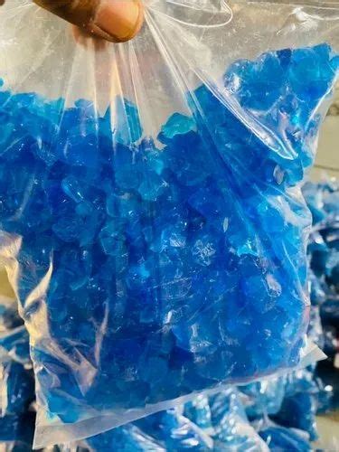 Blue Silica Gel Crystal For Absorbent Packaging Size 1 Gm To 25 Kg