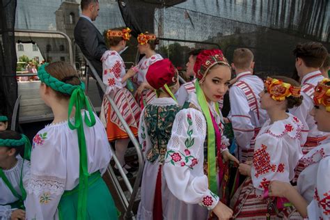 As Putin Pushes A Merger Belarus Resists With Language Culture And