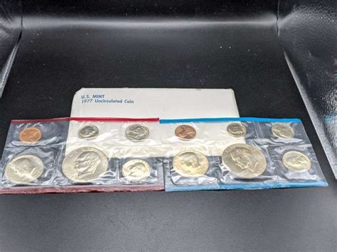 1977 United States Mint Uncirculated Coin Set 12 Coins Isabell Auction