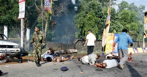 Suicide Blast Kills Sri Lanka Minister 13 Others