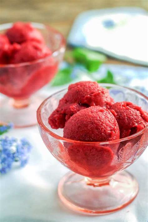 Banana Raspberry Sherbet