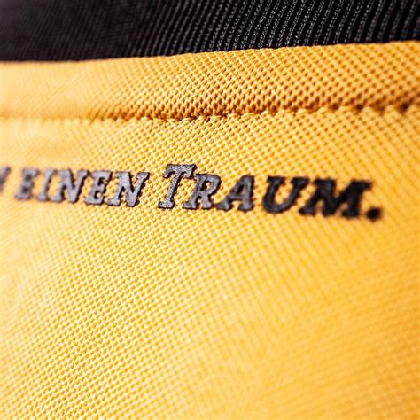 Sg dynamo dresden trikot erima 1994/95 tv neu l xl shirt jersey maglia home heim. Dynamo Dresden 2018-19 Craft Home Kit | Football Shirt News