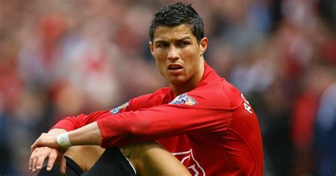 Ronaldo, manchester united and trust remember back in 2017 when the manchester evening news pledged to be different, to eschew clickbait and fake news in favour of real football reporting? Ronaldo lifts lid on decision to leave Man Utd for Real ...