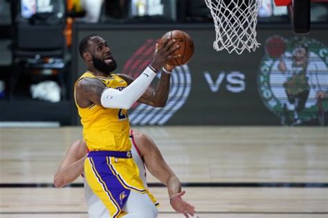 Just went over to the lakers sub, it's toxic. Thunder vs Lakers: NBA Free Pick August 5 | BetUS Sportsbook