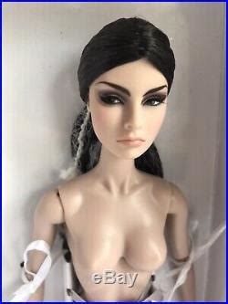 Fashion Royalty Intimate Reveal Agnes Von Weiss Nude Doll Vhtf