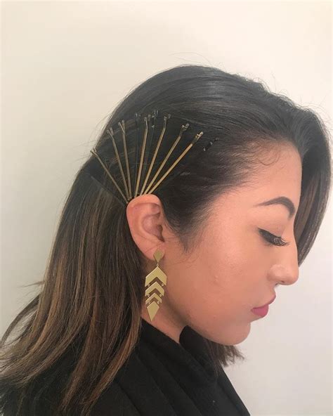 Bobby Pins Are The New Trendy Hair Accessory You Already Own Hair