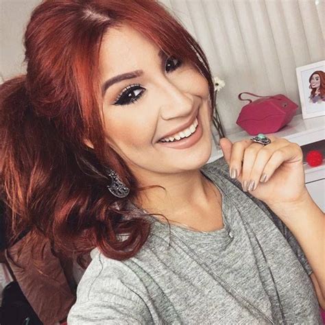 Cabelos curtos passam a impressão de modernidade, personalidade e estilo. Bianca Andrade | Cores de cabelo, Cabelo ruivo, Cabelo