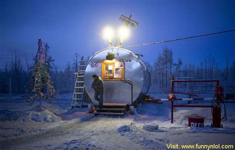 Photographer Travels From Yakutsk To Oymyakon The Coldest Village On Earth By