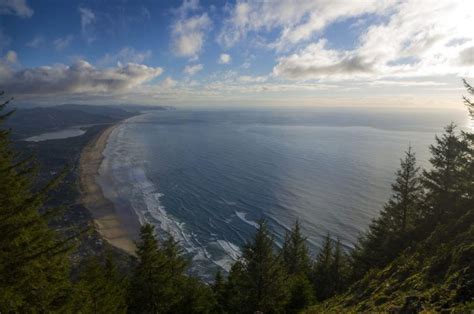 13 Breathtaking Places In Oregon You Wont Find In The Guide Books Oregon Coast Oregon Travel