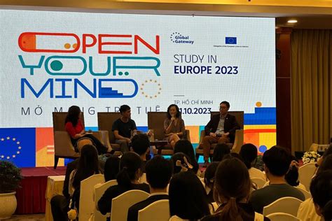 European Higher Education Fair Opens Vietnamese Students Minds To