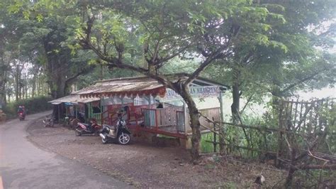 Viral gunung rowo bergoyang liat orang makan bakso di gasebo. Viral Gunung Rowo - Viral gunung rowo bergoyang liat orang makan bakso di gasebo. - Balde Wallpaper