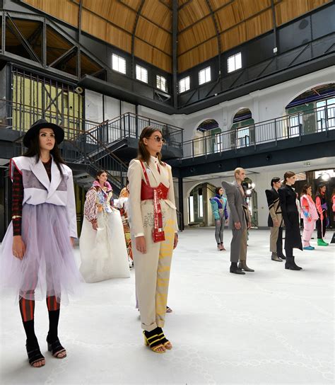 fashion week istanbul İçin gerim sayım başladı fashion world türkiye