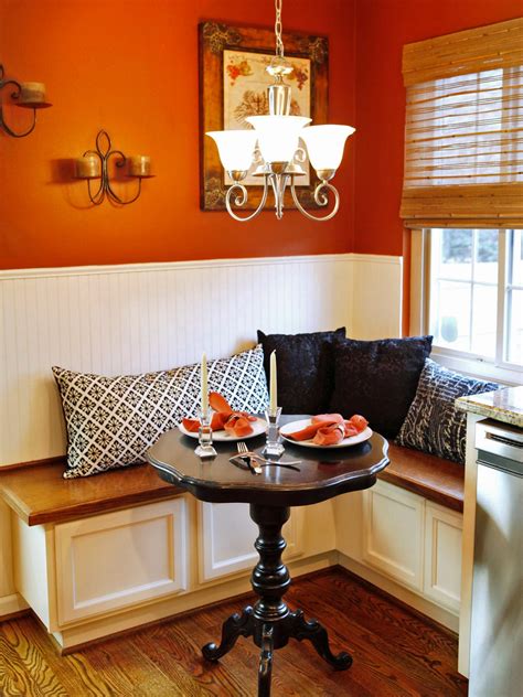 Small Kitchen Table Ideas Pictures And Tips From Hgtv Hgtv