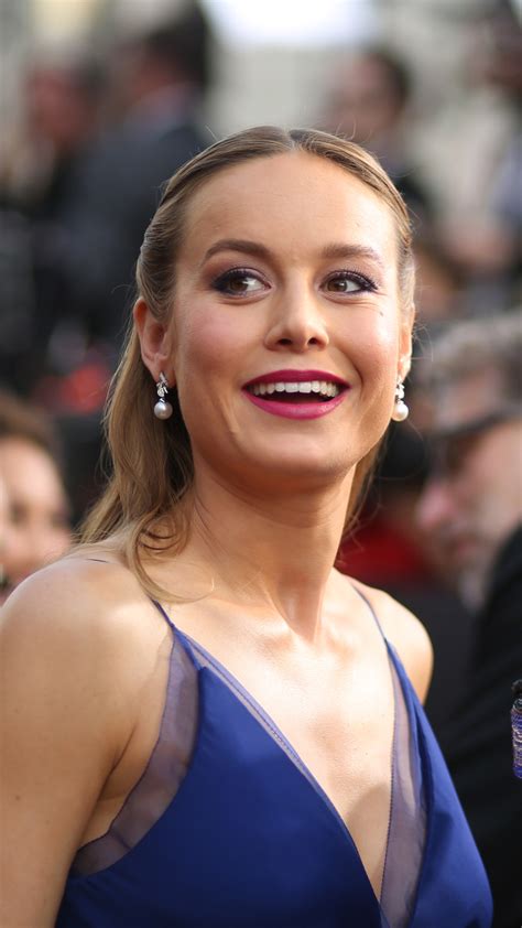 Brie Larson Phone Wallpaper Mobile Abyss