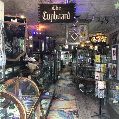 This is the oldest surviving headshop in the United States! : r