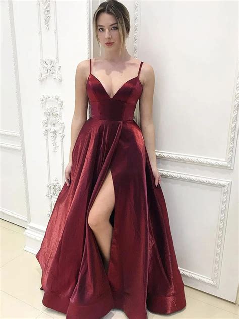 Maroon Colour Outfit Ideas 2020 With Bridal Party Dress Cocktail Dress