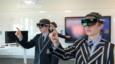 Holographic Technology Takes Kids Inside The Curriculum — Educationhq