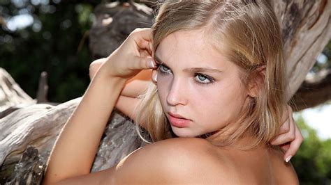 Hd Wallpaper Blondes Blue Eyes Models Playboy Magazine Blue Natalie