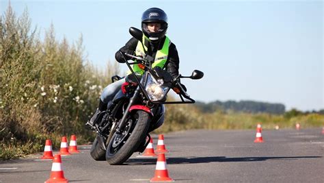 permis moto accéléré paris prix 690€ formation permis a2 rapide
