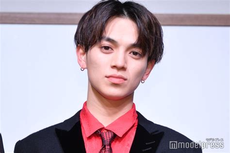 You can see a lot of pictures, upload your, track trends, and communicate! 萩原みのり、Travis Japan宮近海斗から"もらい事故"「私も一緒 ...