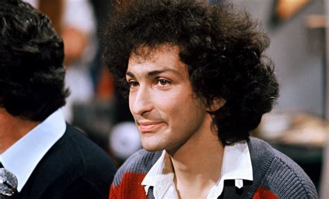 La liste des chansons de michel sardou est présentée par ordre alphabétique du premier mot significatif, avec l'année de la parution de la chanson, l'album studio (ou, à défaut, le 45 tours ou l'album live) sur lequel apparaît la chanson pour la première fois et leur(s) auteur(s) et compositeur(s). Michel Berger, 25 ans après - Causeur